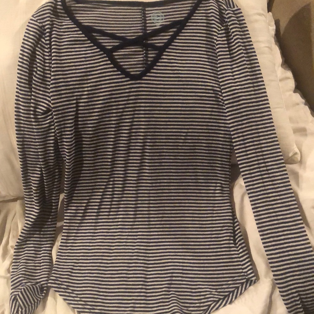 striped crossed shirt